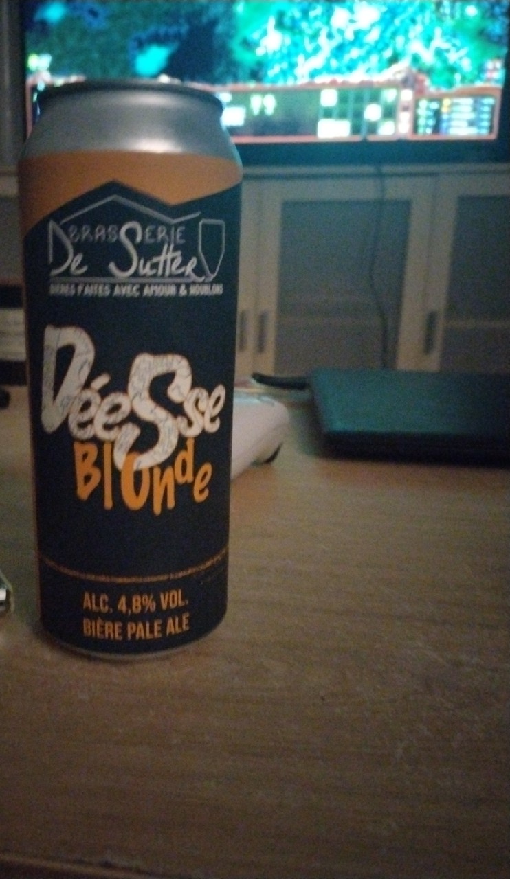 Déesse Blonde, France