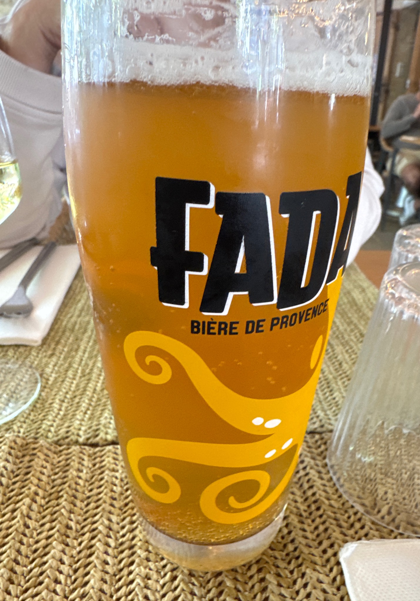 Fada Blonde, France