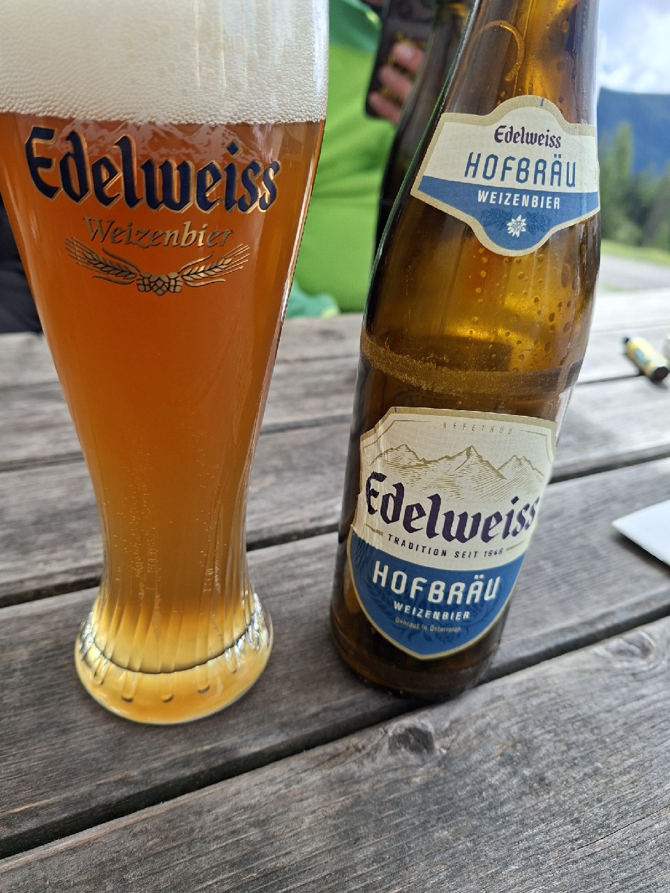 Edelweiss Hofbräu Weizenbier, Austria