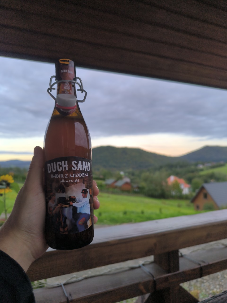 Duch Sanu Imbir z Miodem, Wyprodukowano W Browarze