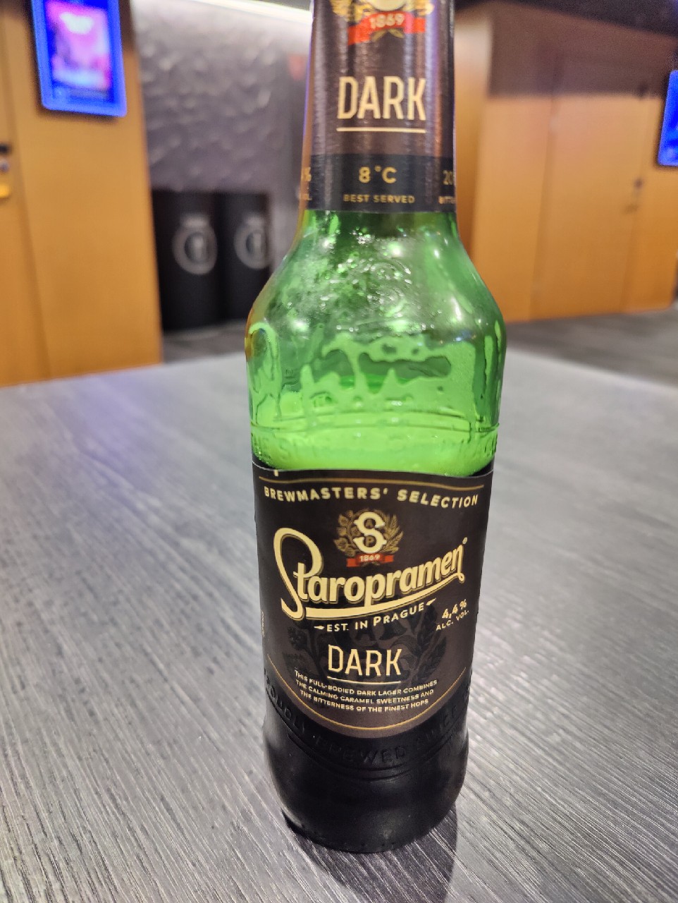 Staropramen Černý / Dark, Czech Republic