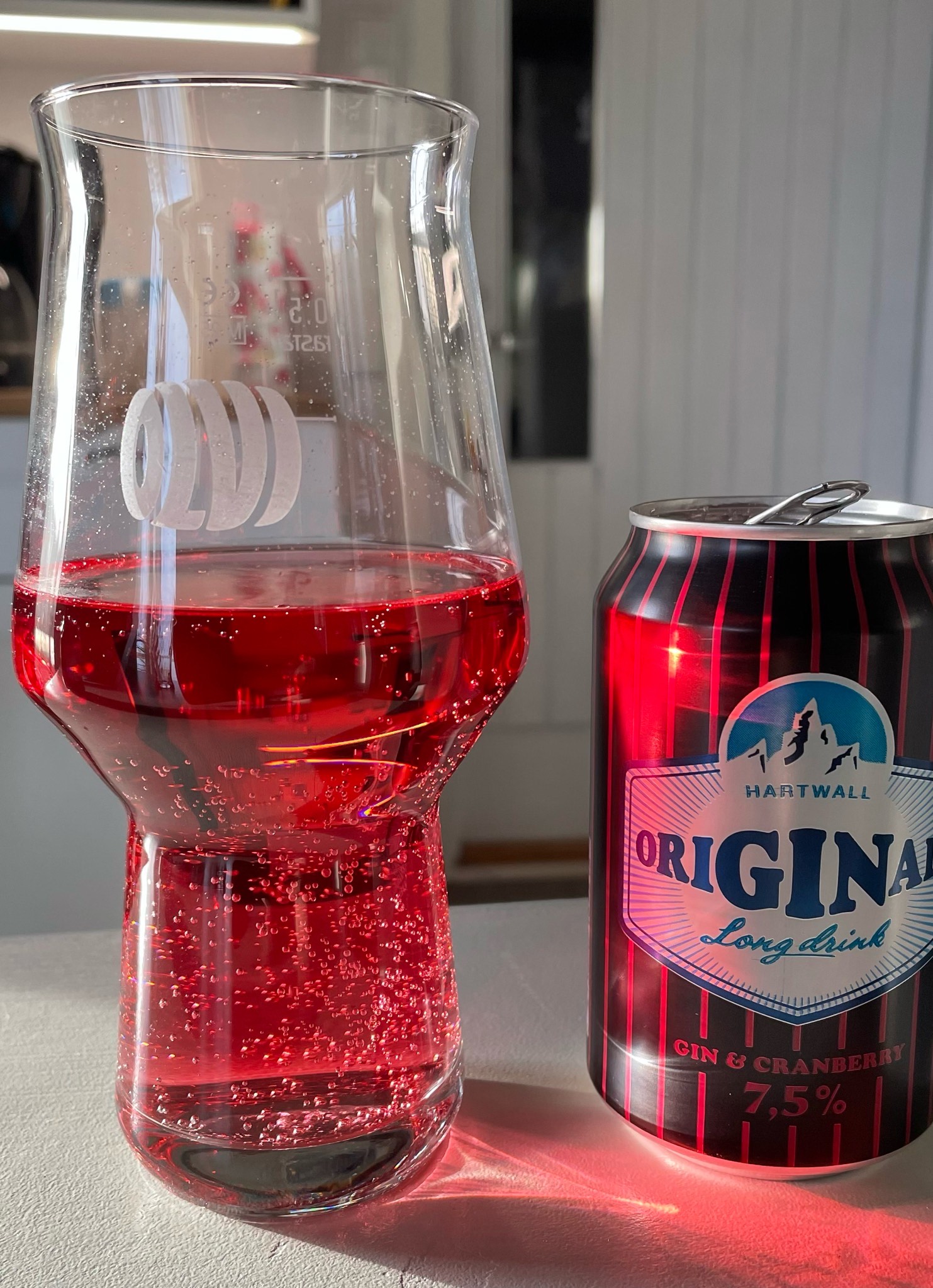 Original Long Drink Strong Cranberry, Finland