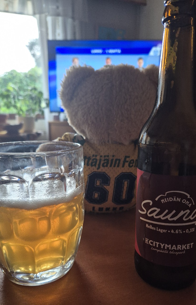 Meidän oma sauna, Finland