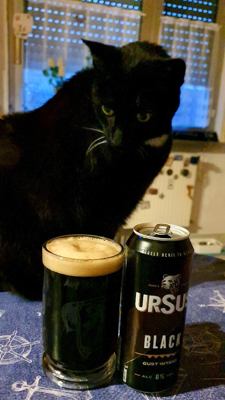 Ursus Black, Romania