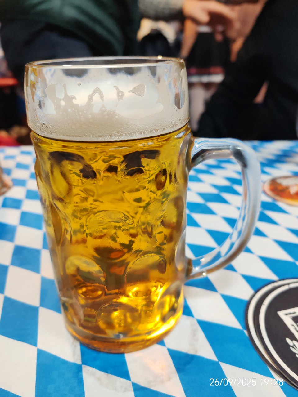 red lager meteor, France