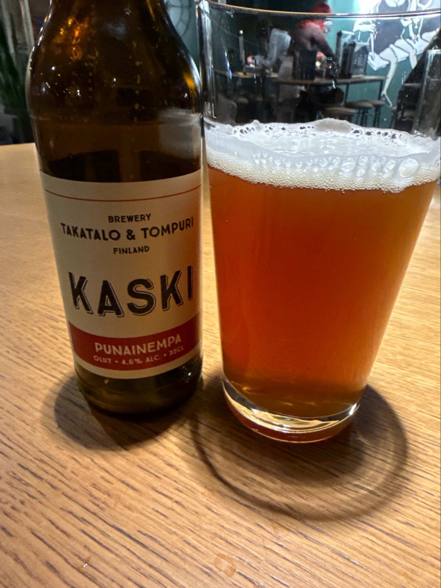 Kaski Punainempa, Finland