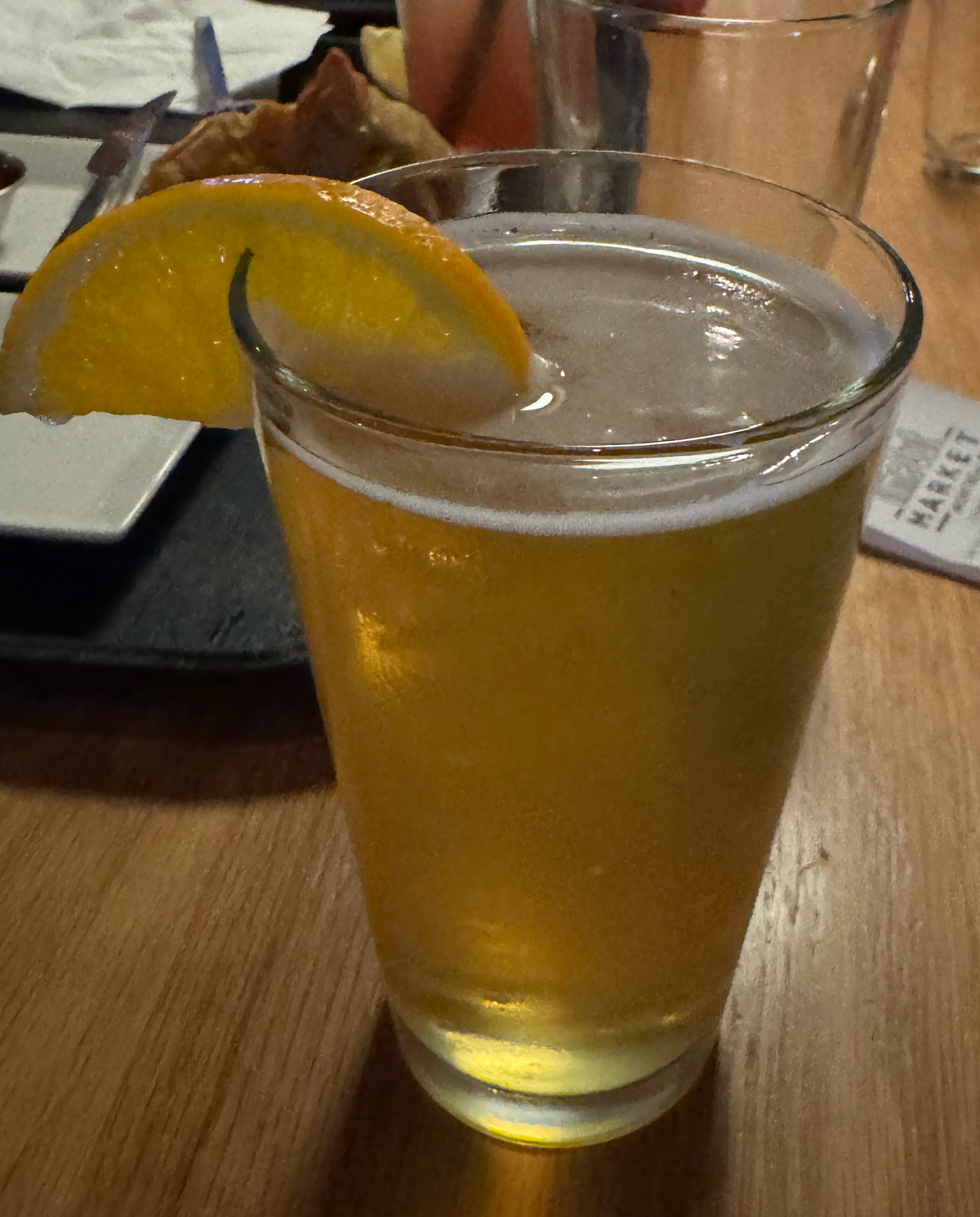 Blanche De Charlevoix, Microbrasserie Charlevoix / Le Saint Pub