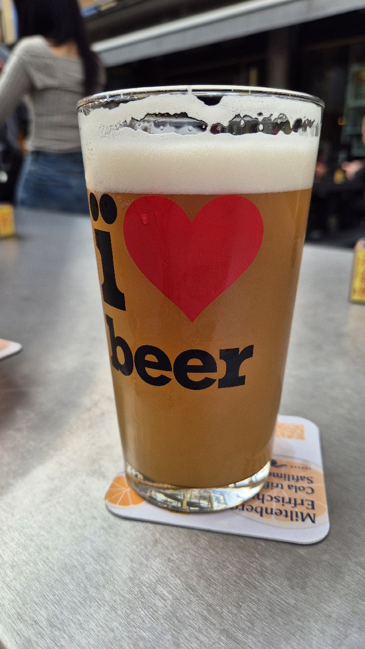 Perler For Svin, Norway