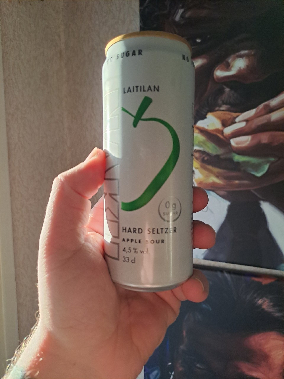 NAKU Hard Seltzer Apple Sour, Finland