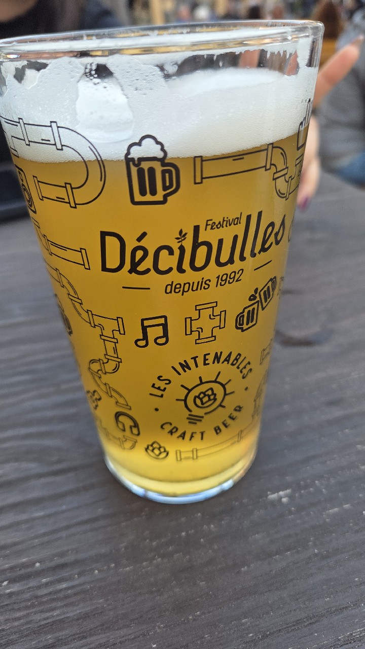 Dilemme D'Exoticologue, France