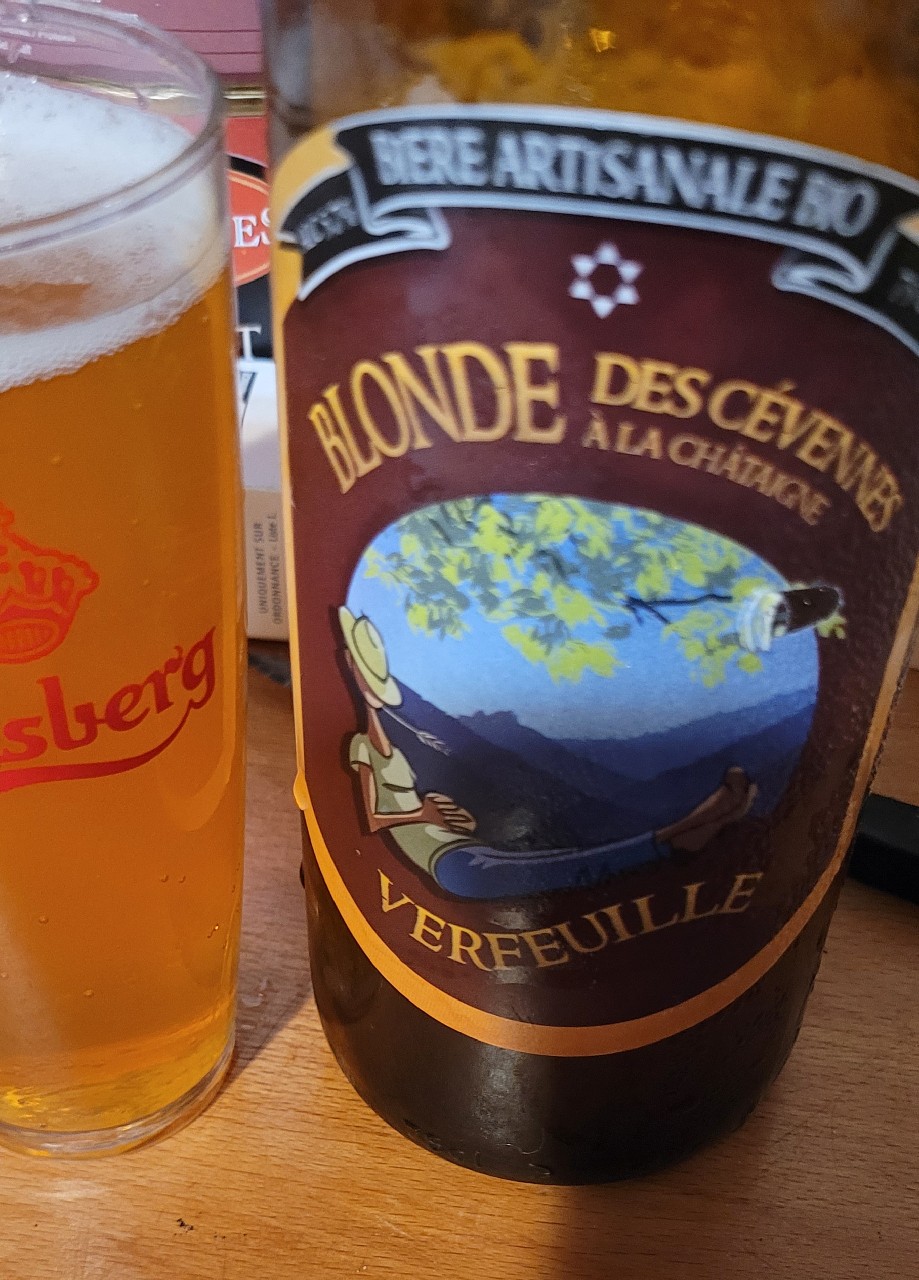 Verfeuille Brune À La Châtaigne, Verfeuille En Cévennes