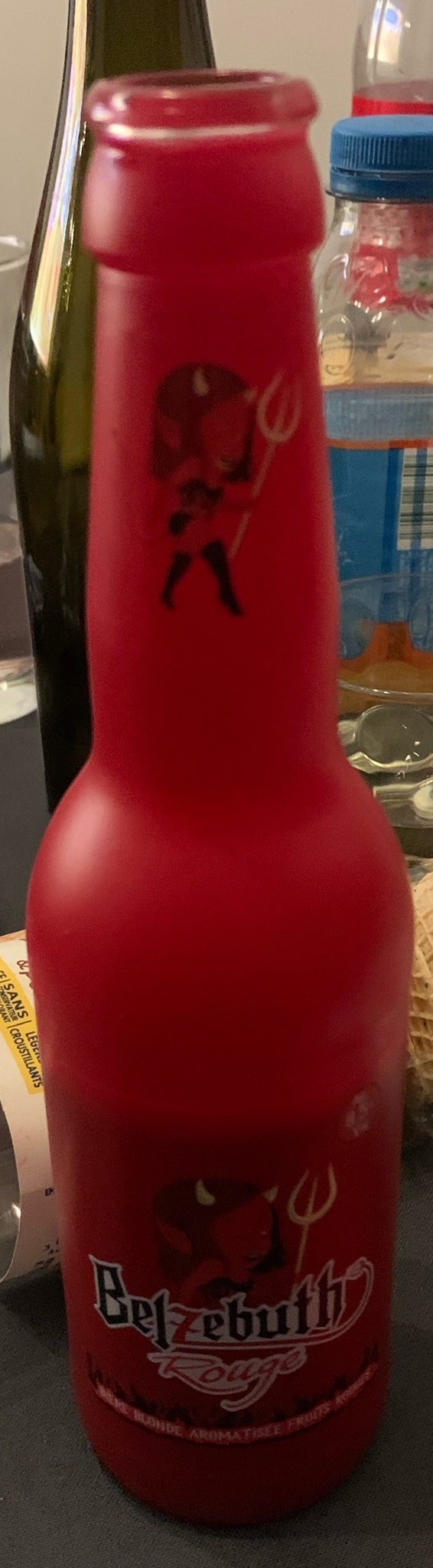 Belzebuth Rouge, France