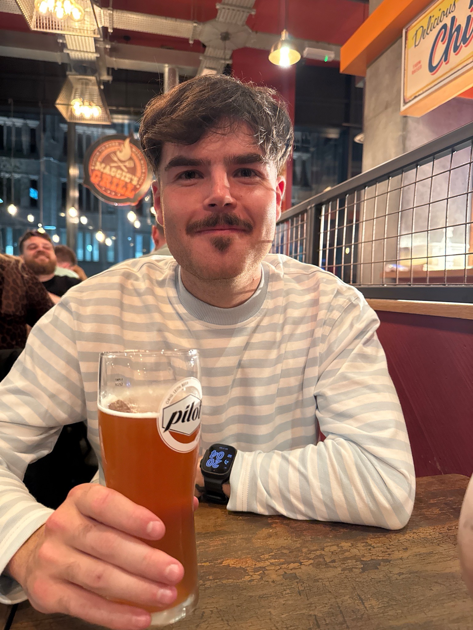 Peach Melba Sour, Pilot