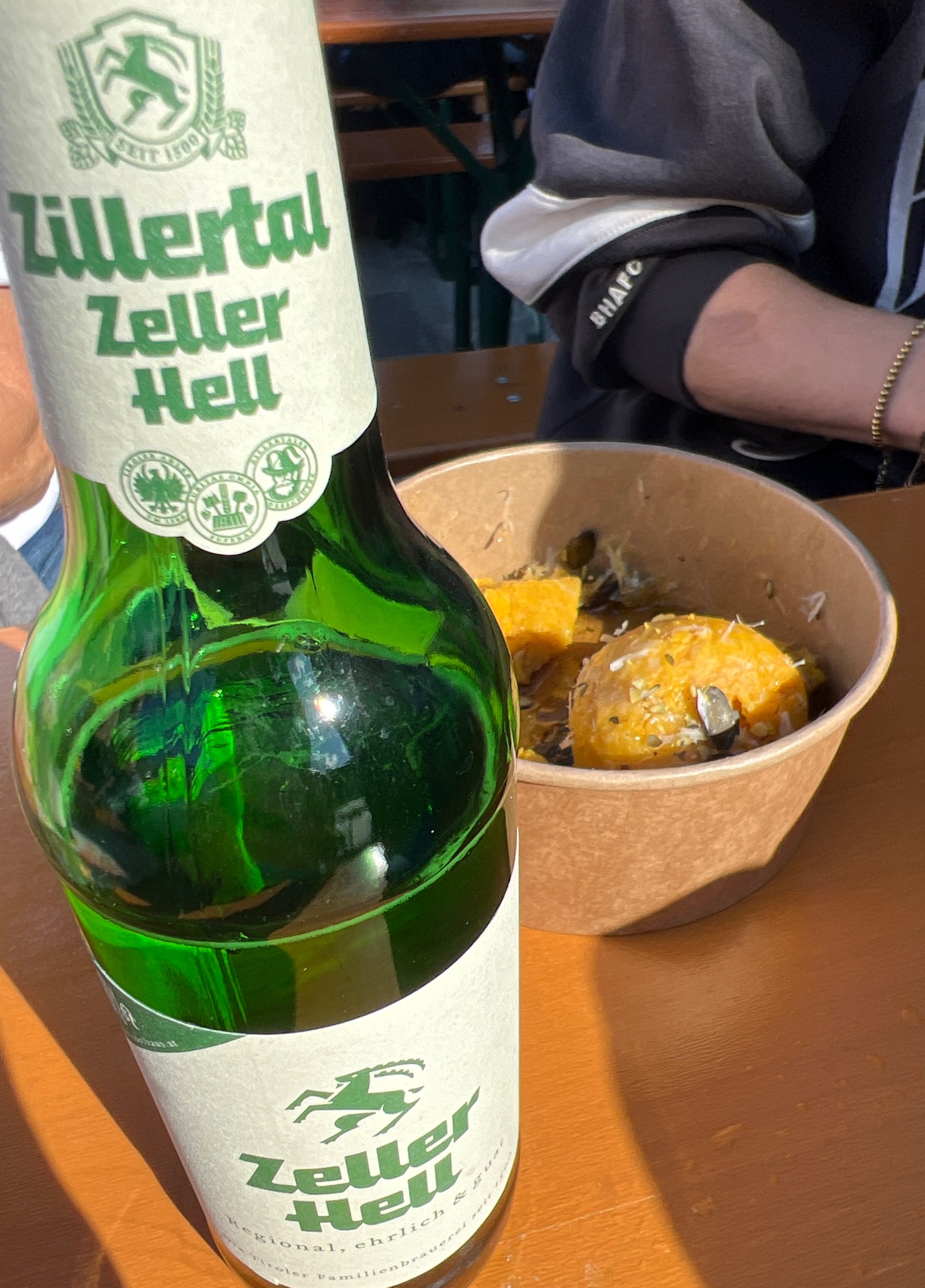 Zeller Hell, Austria