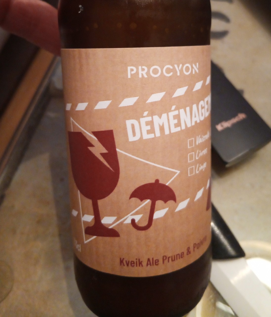 Déménagement, Procyon