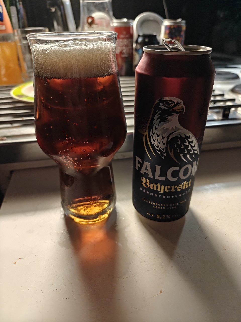 Falcon Bayerskt 5.2%, Sweden