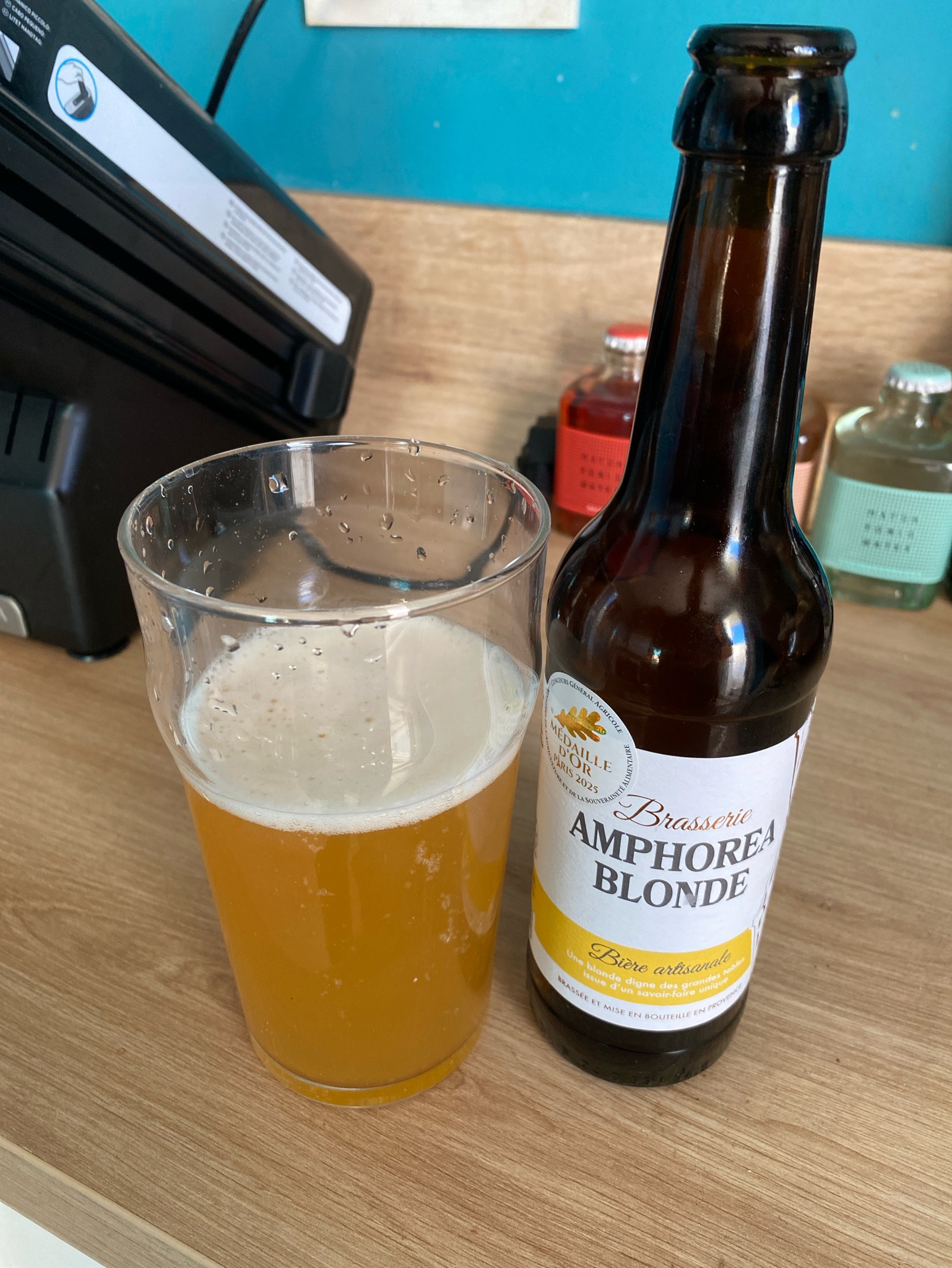 Amphorea Blonde, France