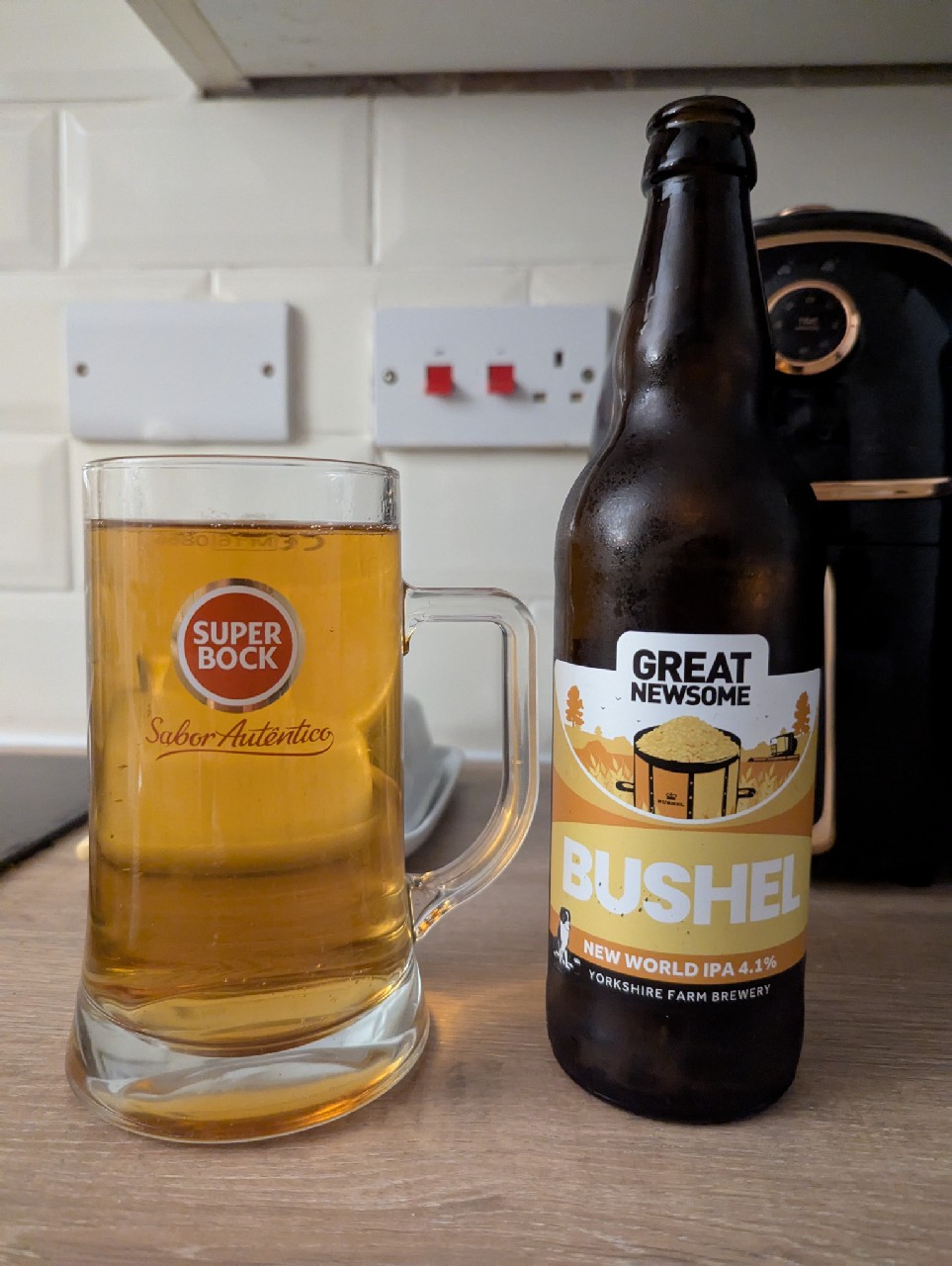 Bushel, Great Newsome Brewer