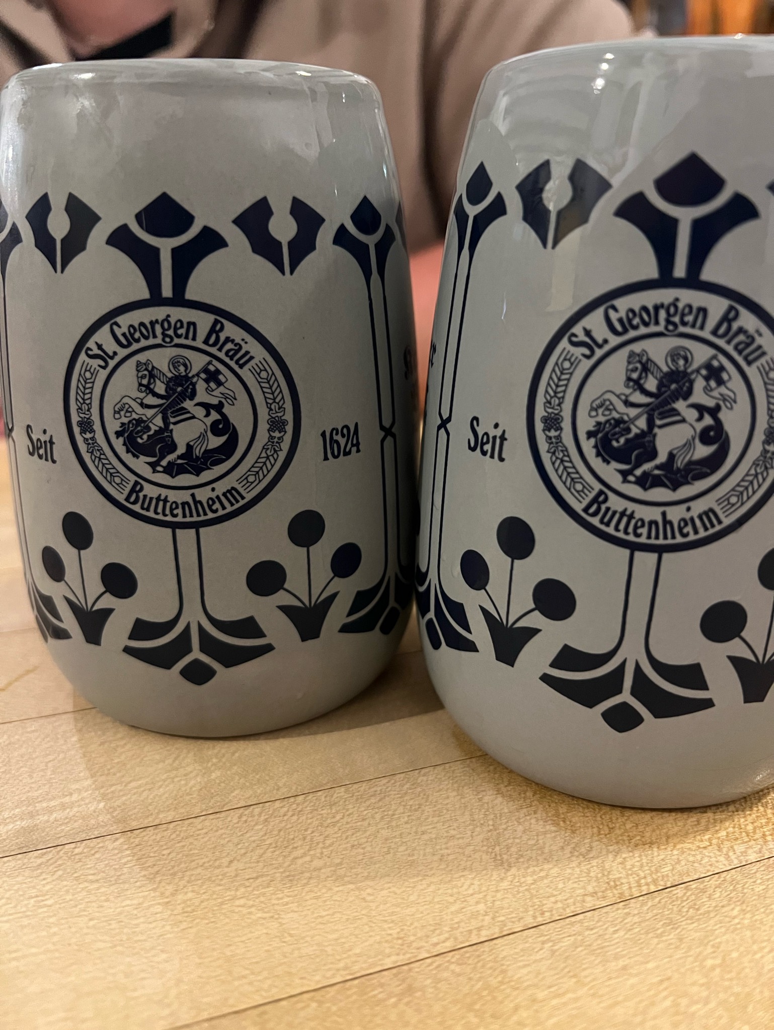 St. Georgenbräu Helles, St. Georgen Bräu