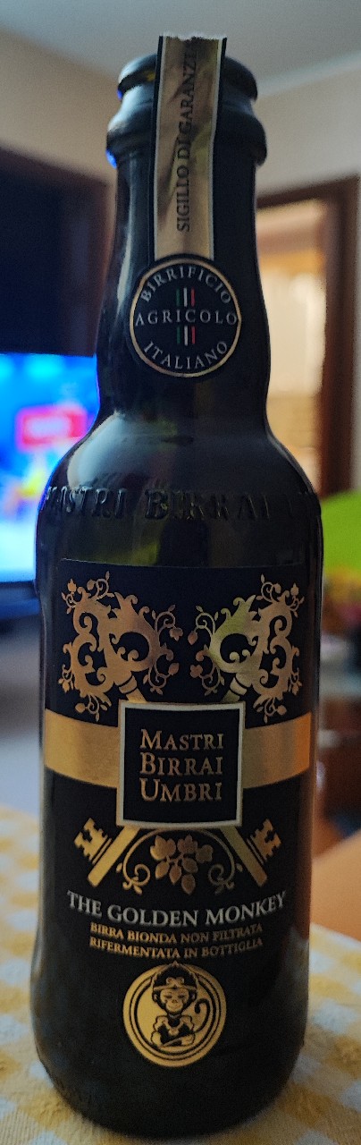 The Golden Monkey, Italy