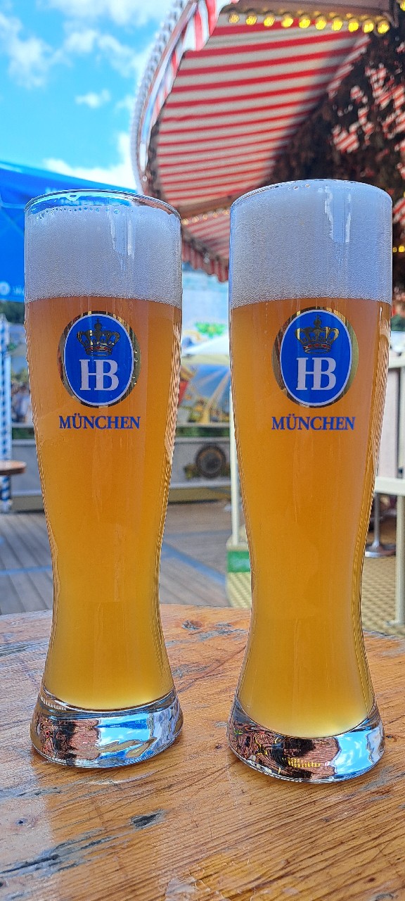 Hofbräu Münchner Weisse, Germany