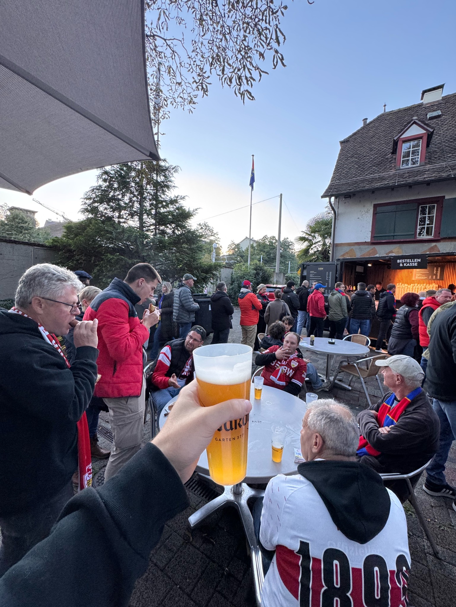 Heller Engel, Switzerland