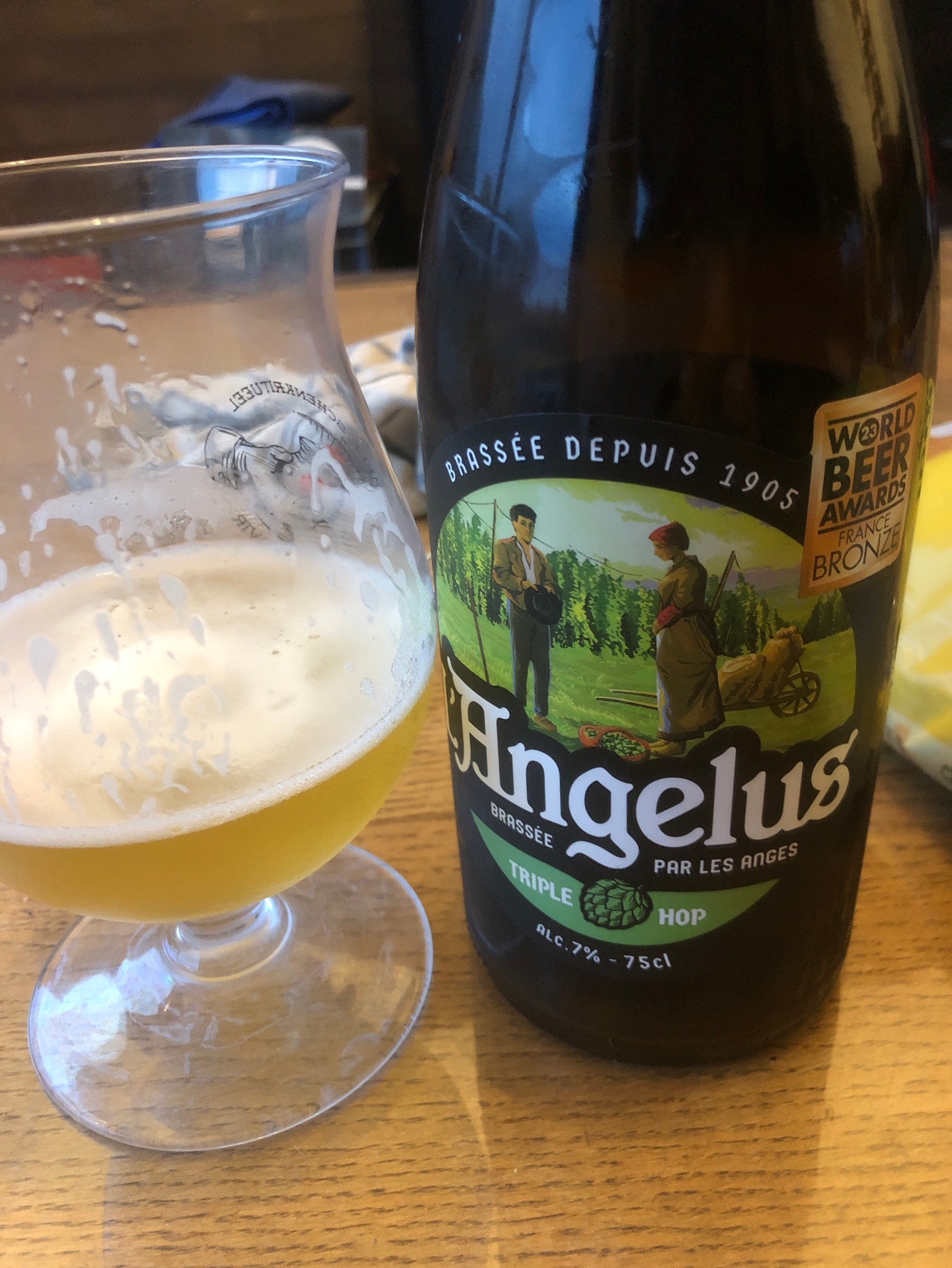 L'Angelus Triple Hop, France