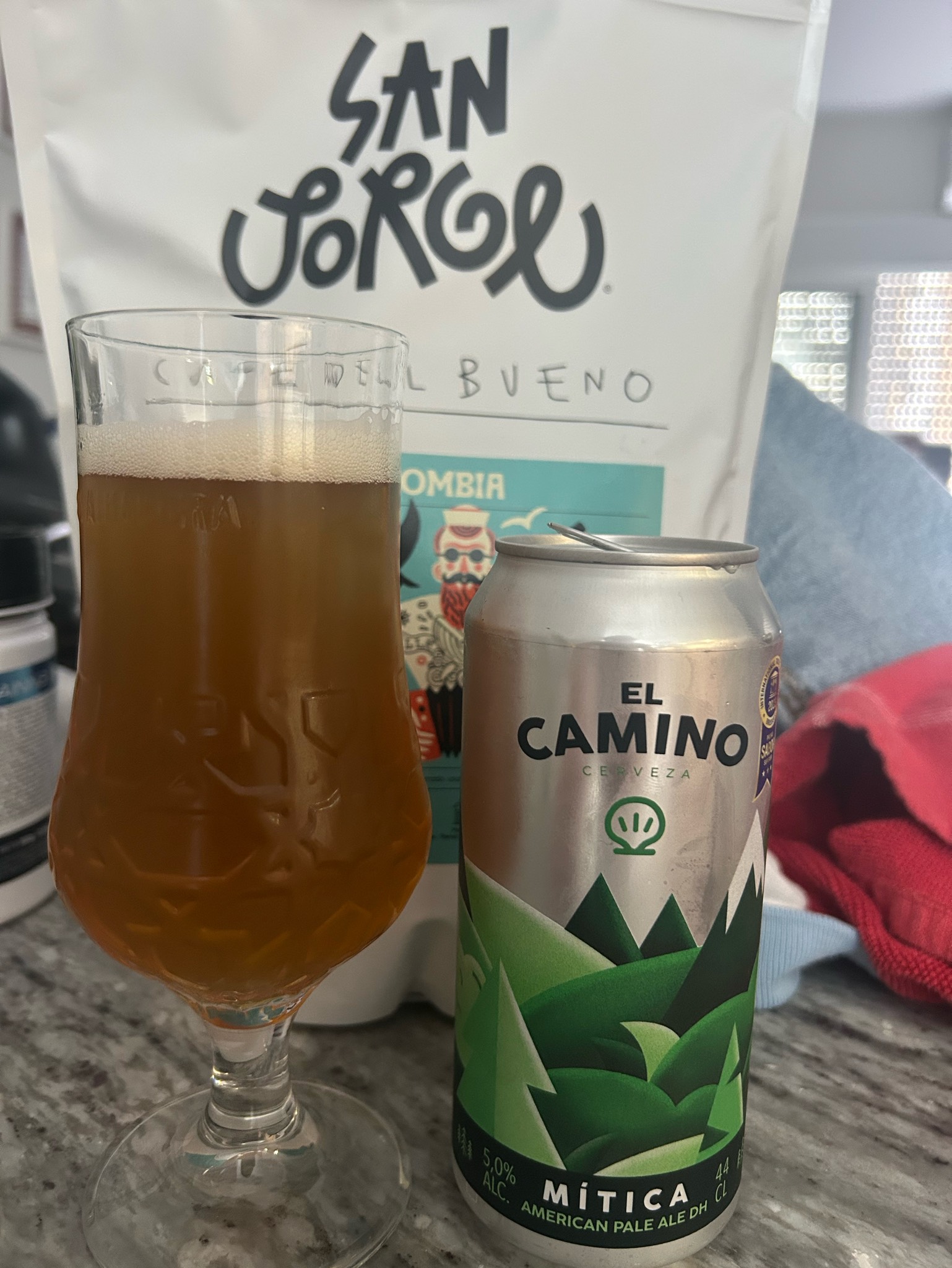 La mítica, El camino