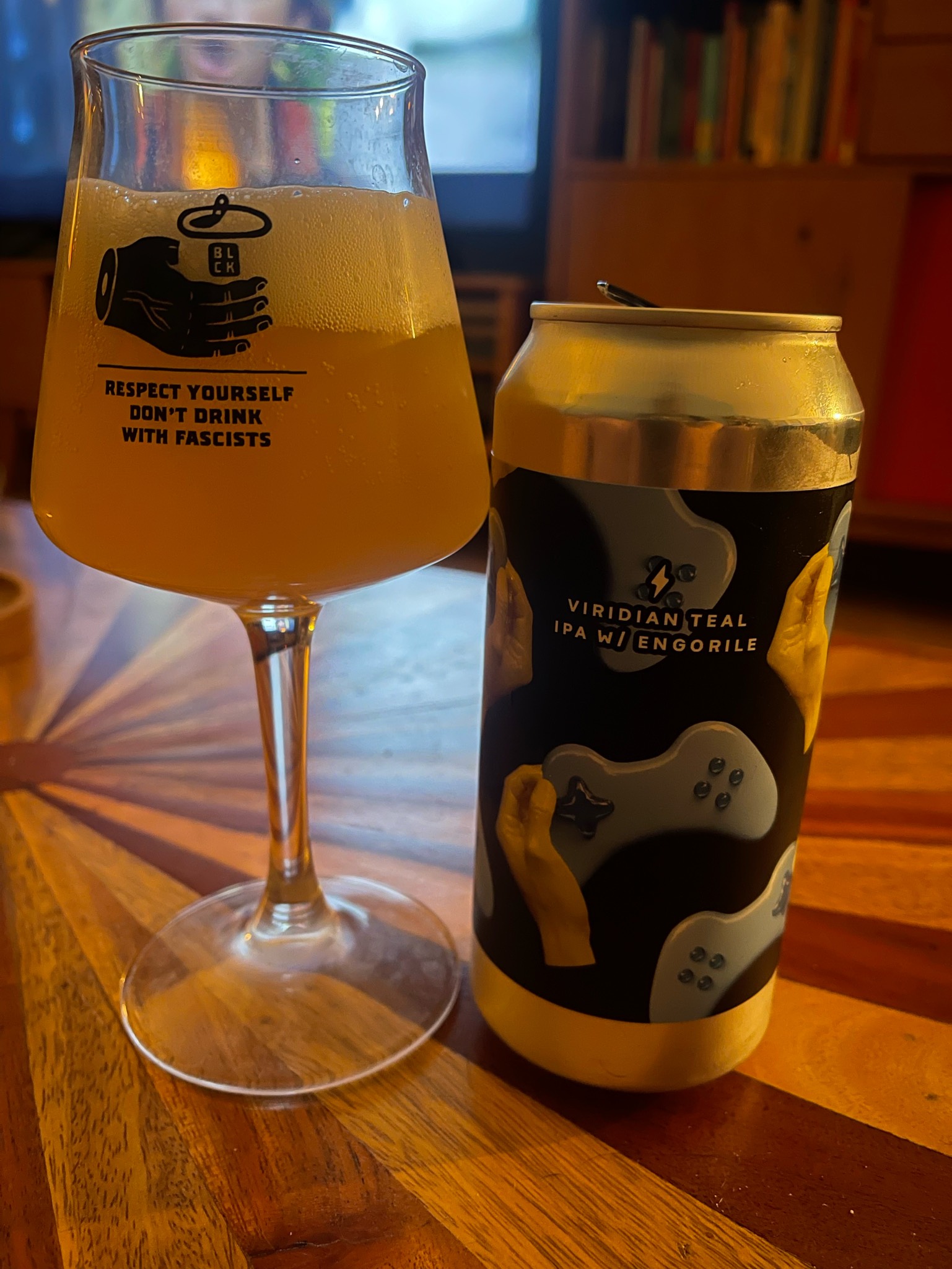 Viridian teal, Spain