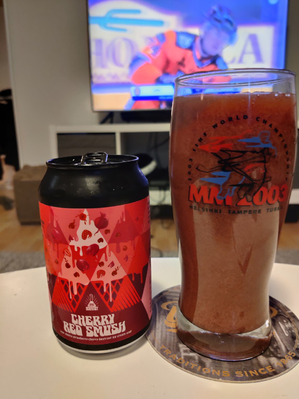 Cherry Red Smush, Hungary