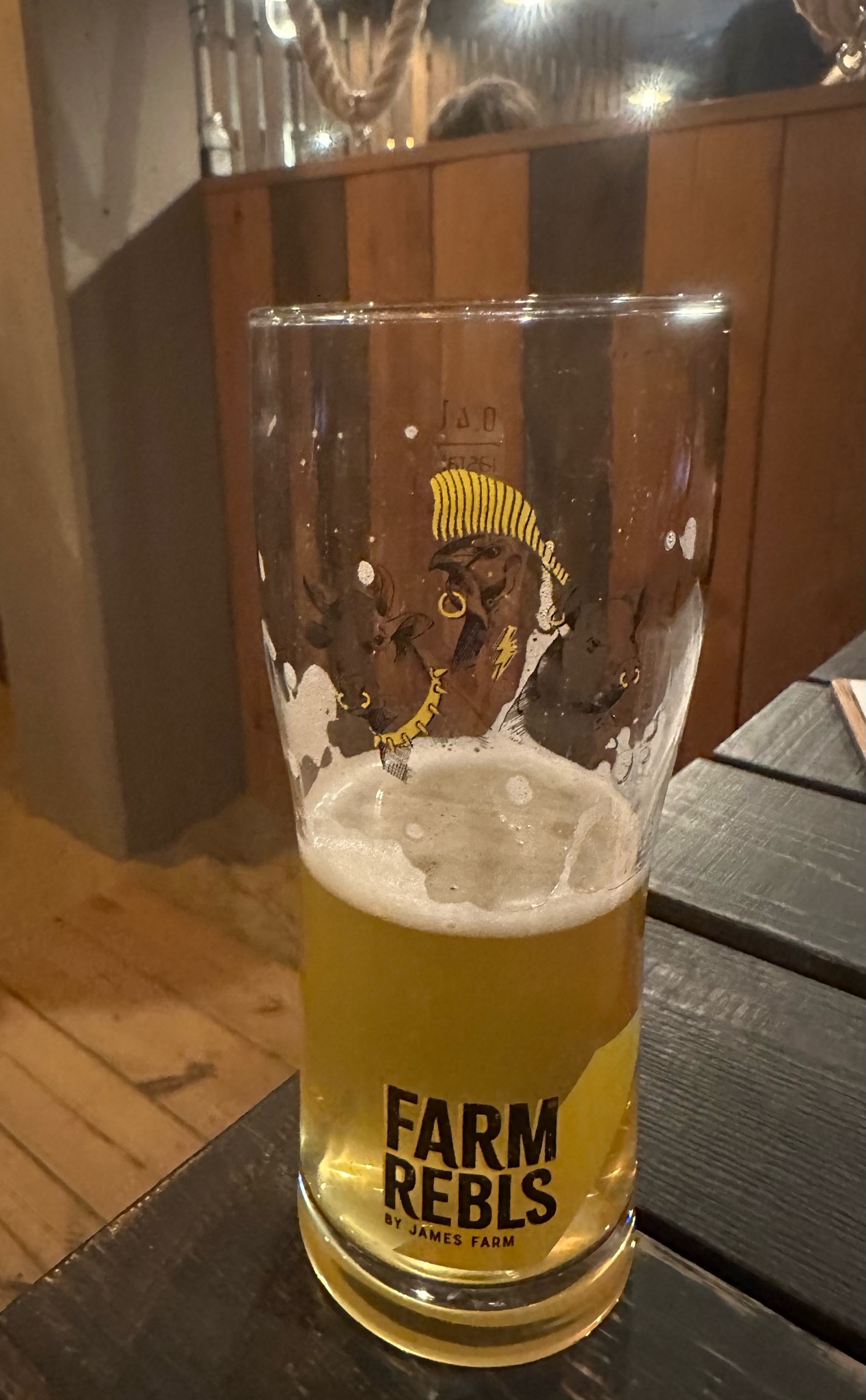 farm rebels helles, James Farm Brewery GmbH