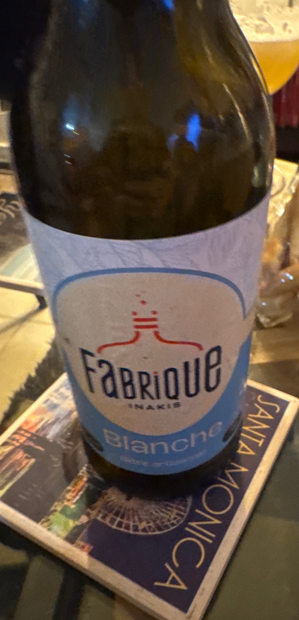 Inakis blanche, Inakis & co