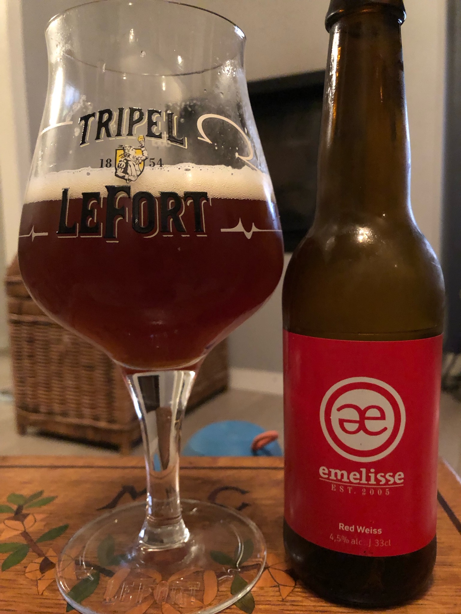 Red Weiss, Netherlands