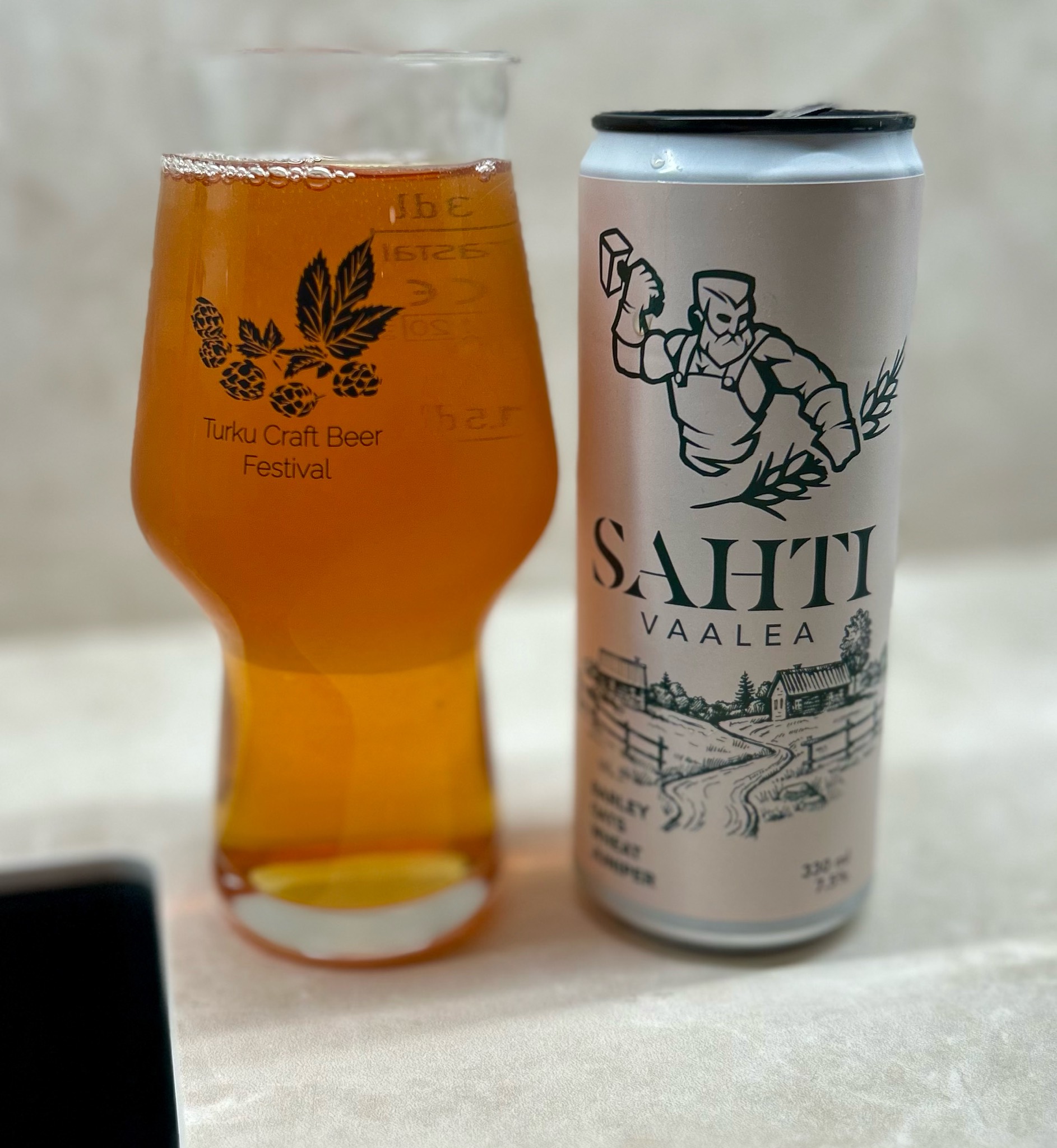 Sahti Vaalea, Finland