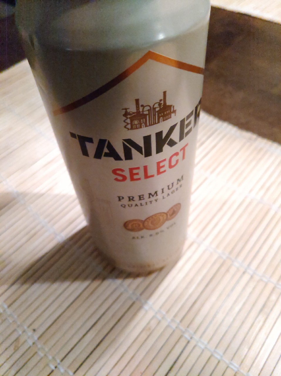 Tanker Select, Estonia