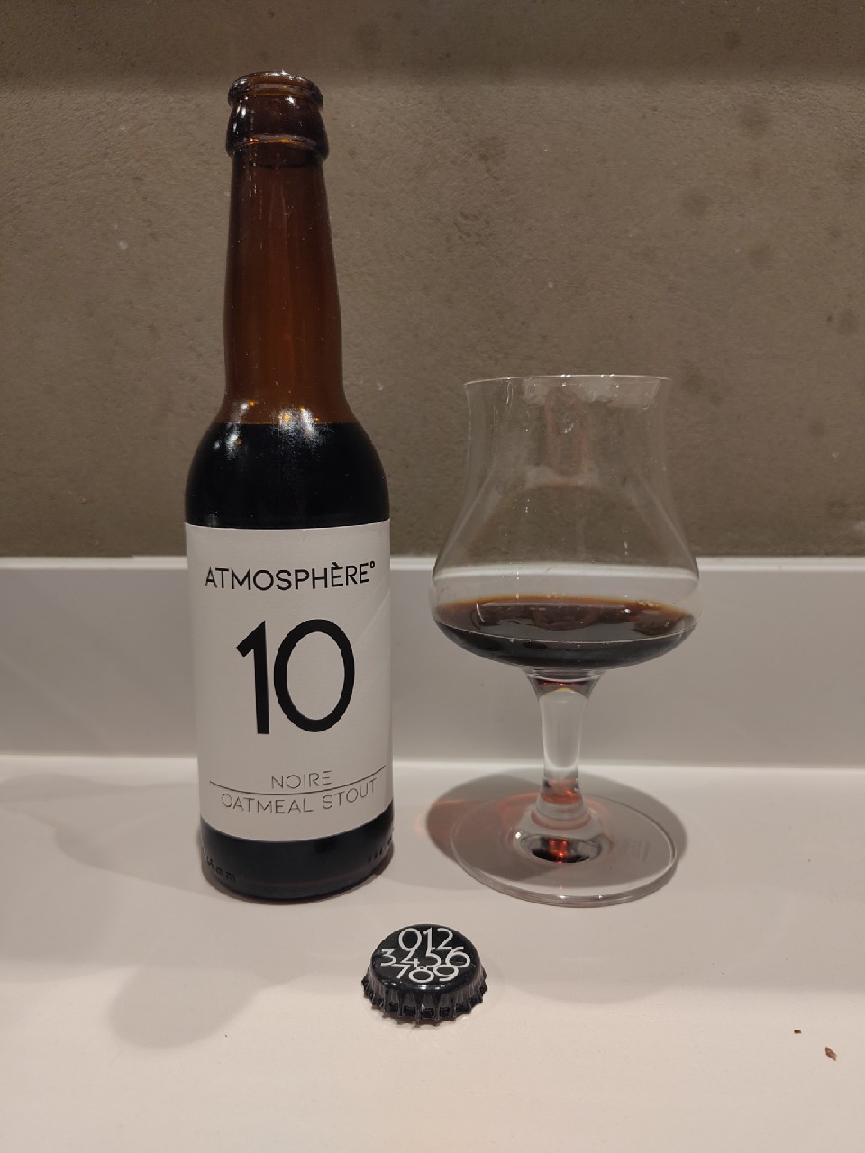 10 Noire - Oatmeal stout, France