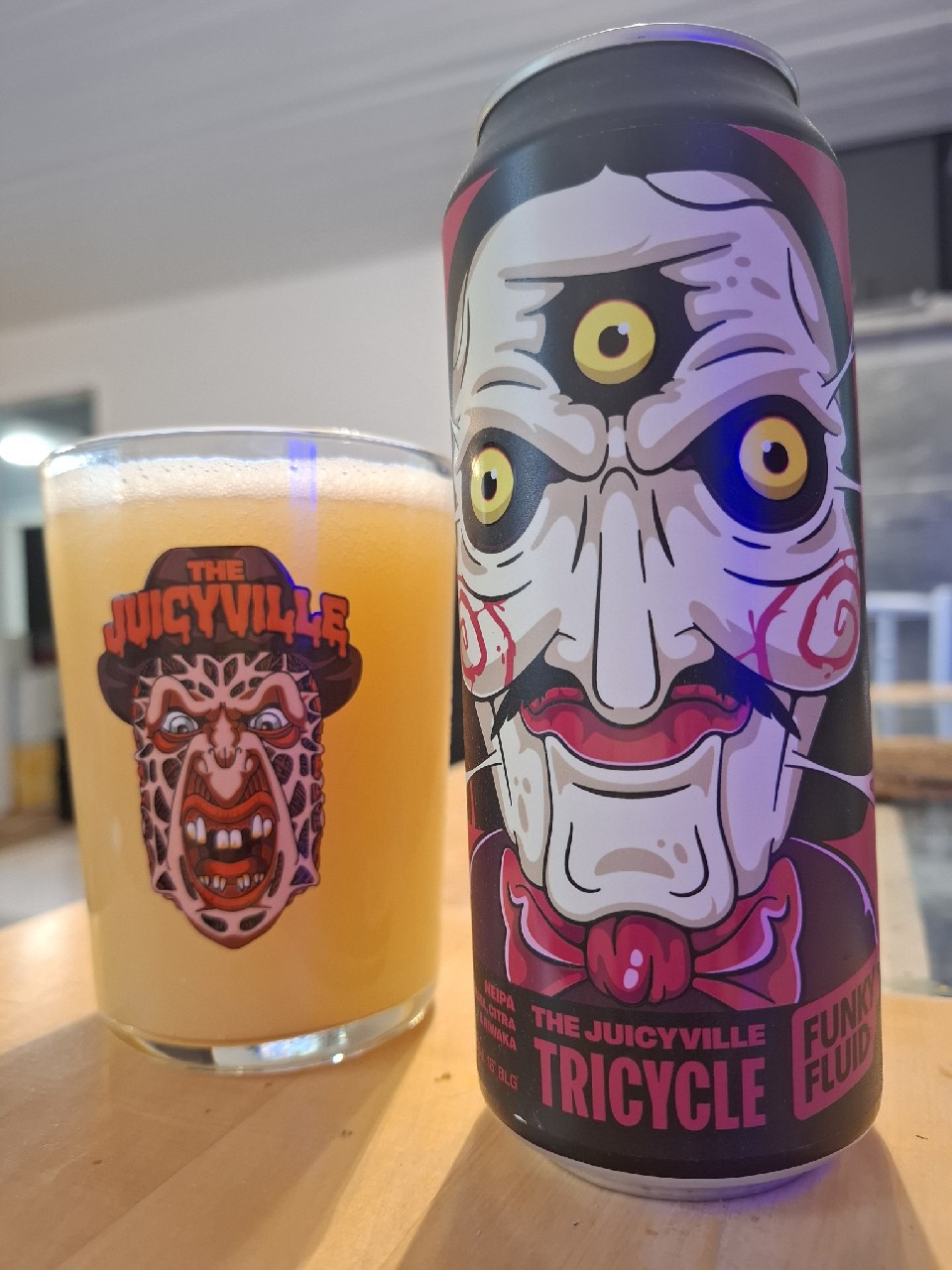 Tricycle (The Juicyville S01E07), Poland