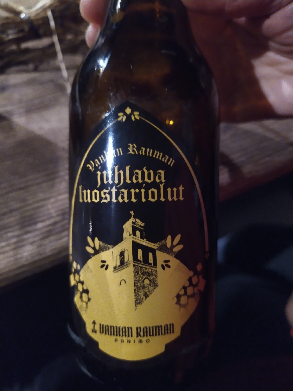 Vanhan Rauman juhlava luostariolut, Olu Bryki Raum