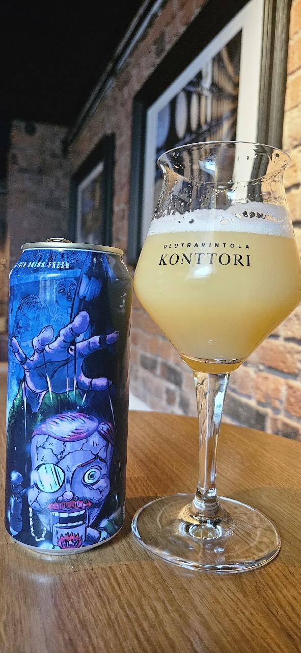 Triple Pulling Strings, Canada