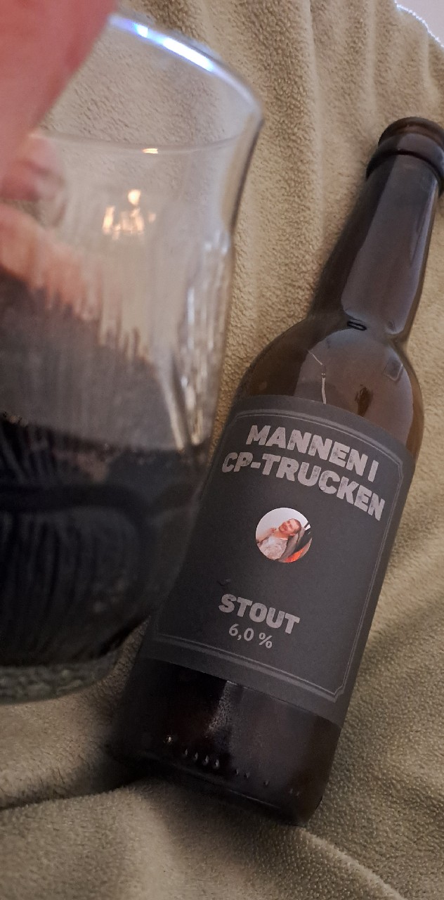 mannen i cp-trucken stout, VIRÅ Fattighus
