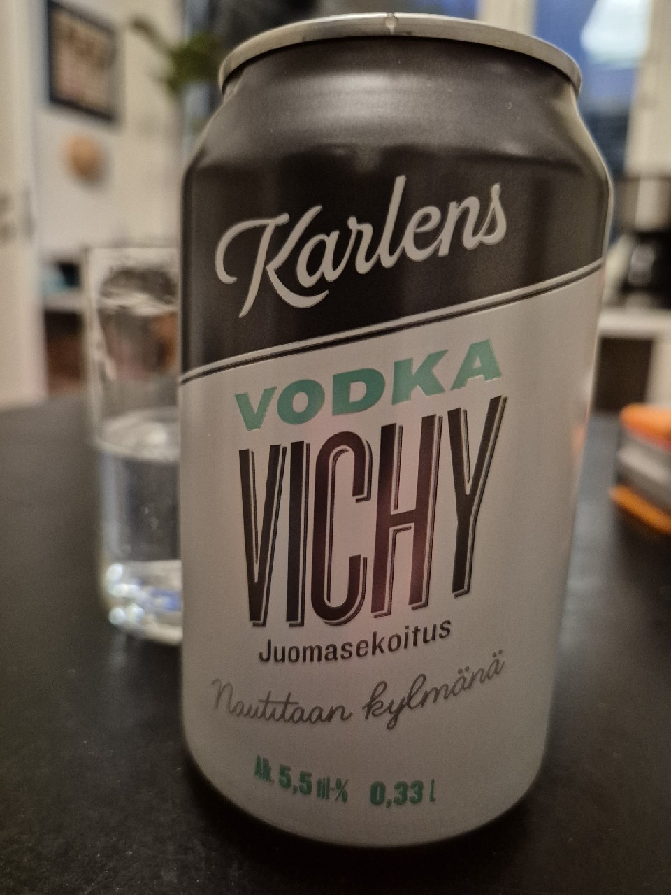 Karlens Vodka Vichy, Finland