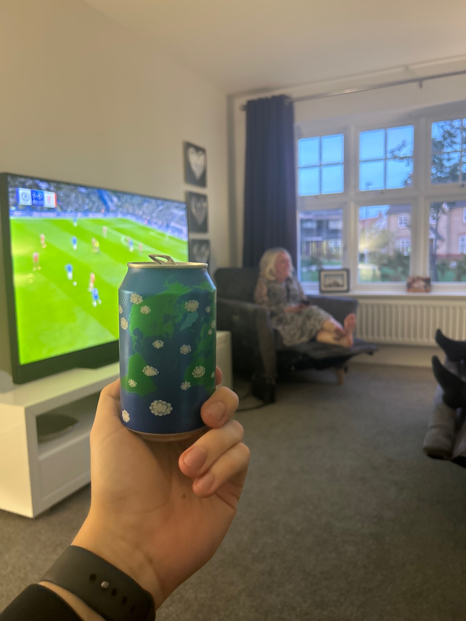 Carlos Worldwide, Sweden