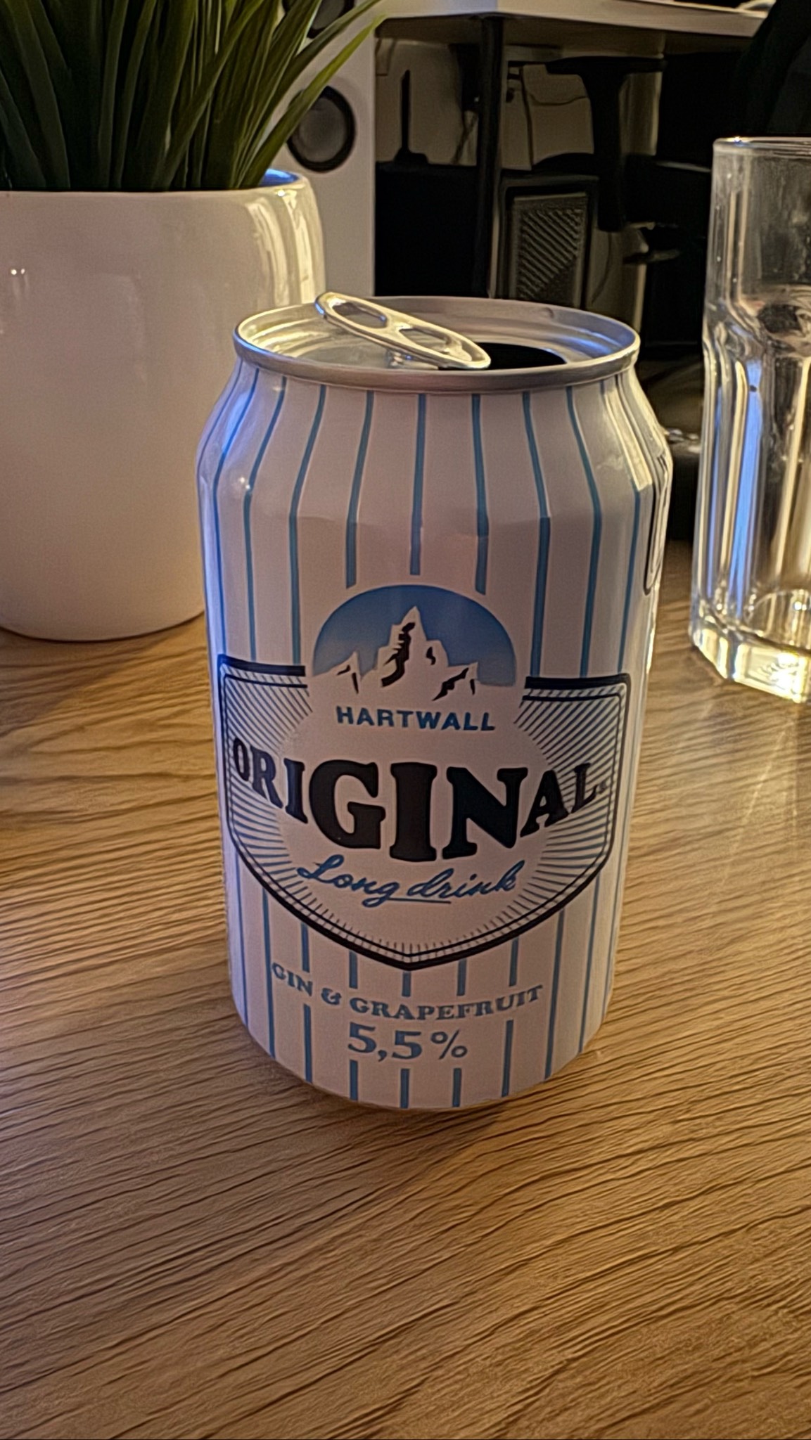 Original Long Drink White Label Grapefruit, Finland
