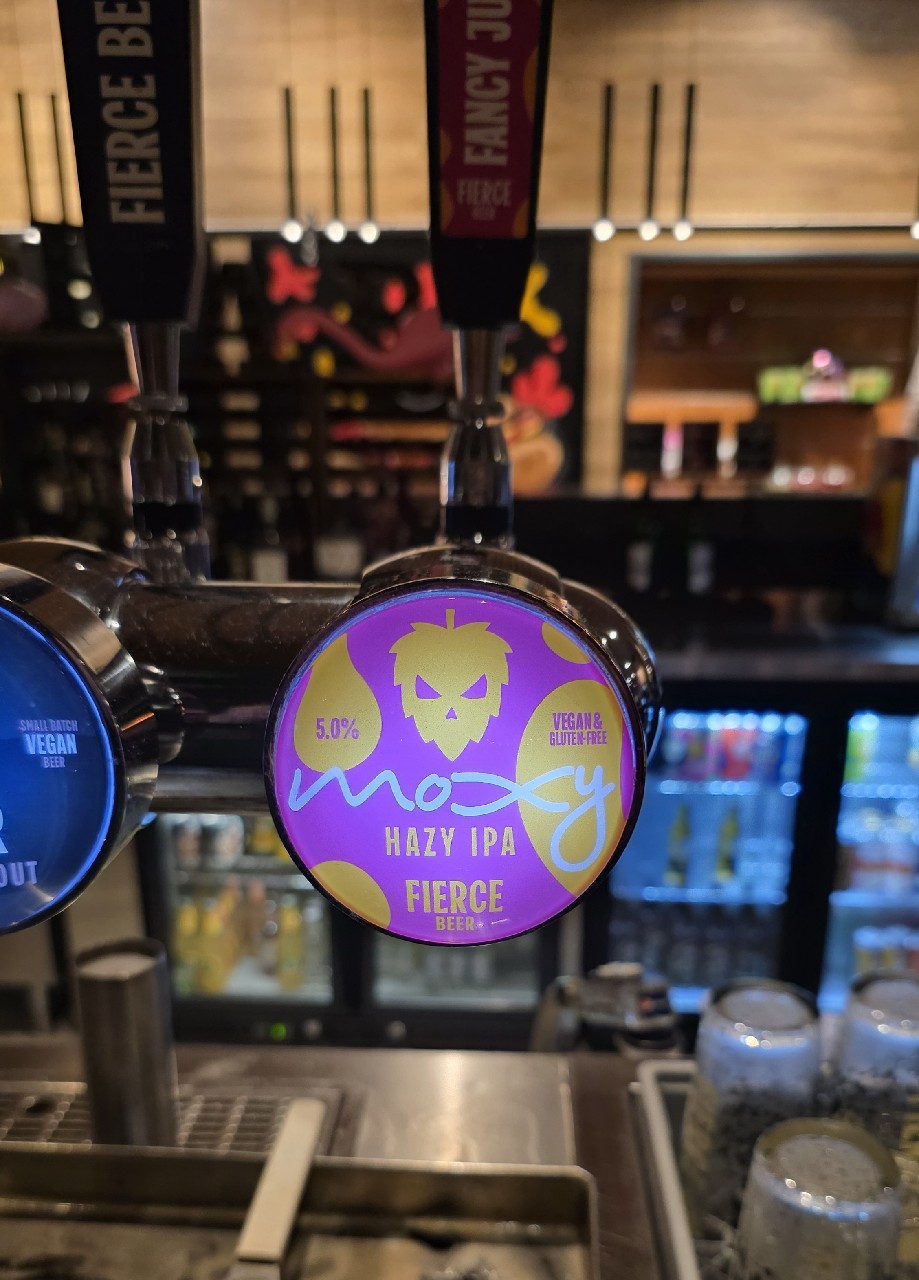 Moxy Hazy IPA, Scotland