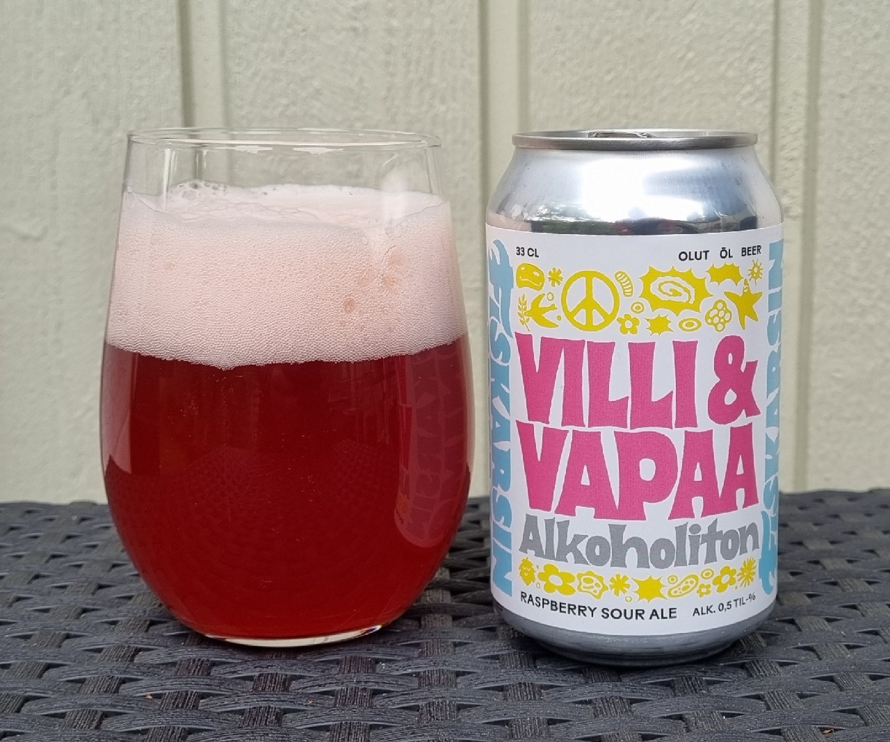 Villi & Vapaa Alkoholiton Raspberry Sour Ale, Finland