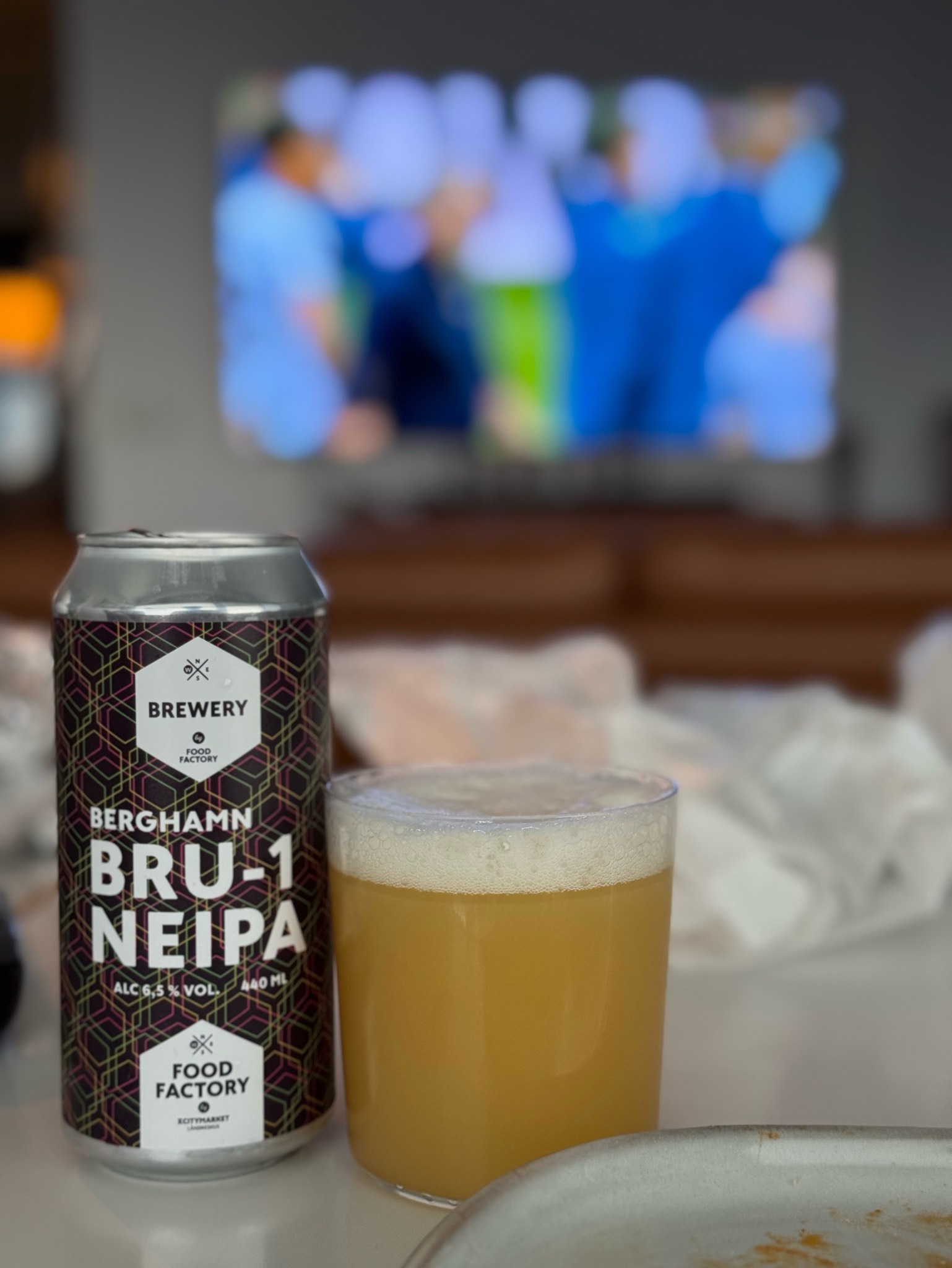 Berghamn BRU-1 NEIPA, Food Factory Brewery by K-Citymarket Länsikeskus