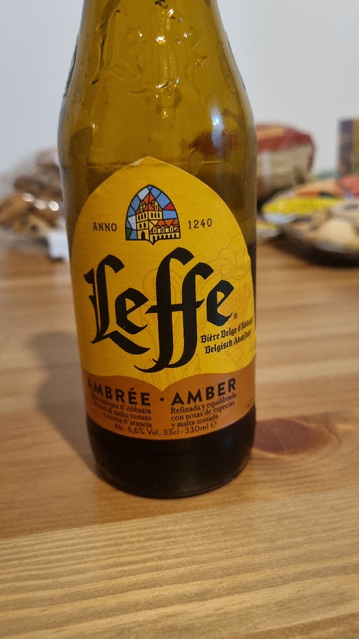 Leffe Ambrée / Amber, Belgium