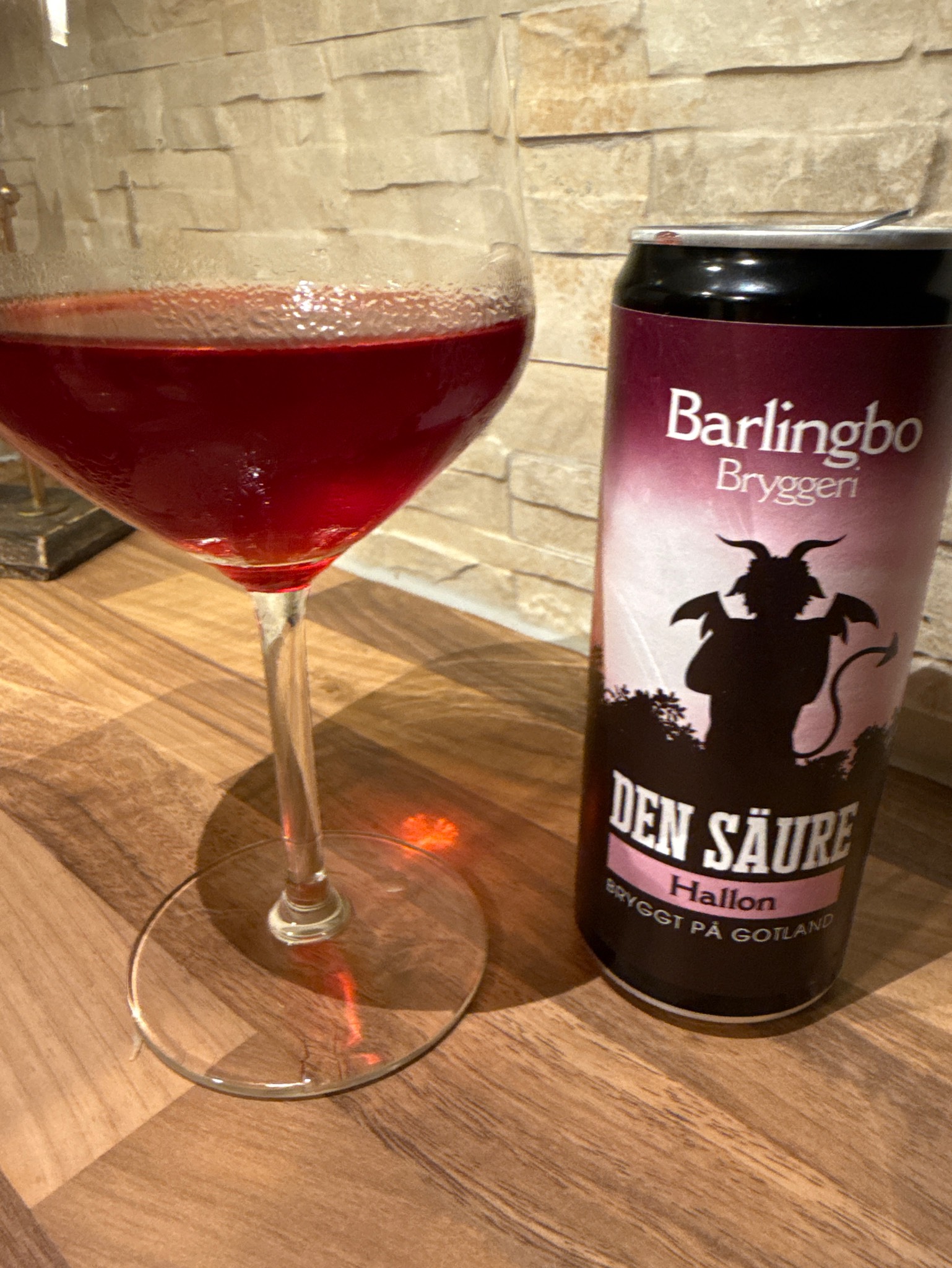 Den Säure Hallon, Barlingbo Bryggeri