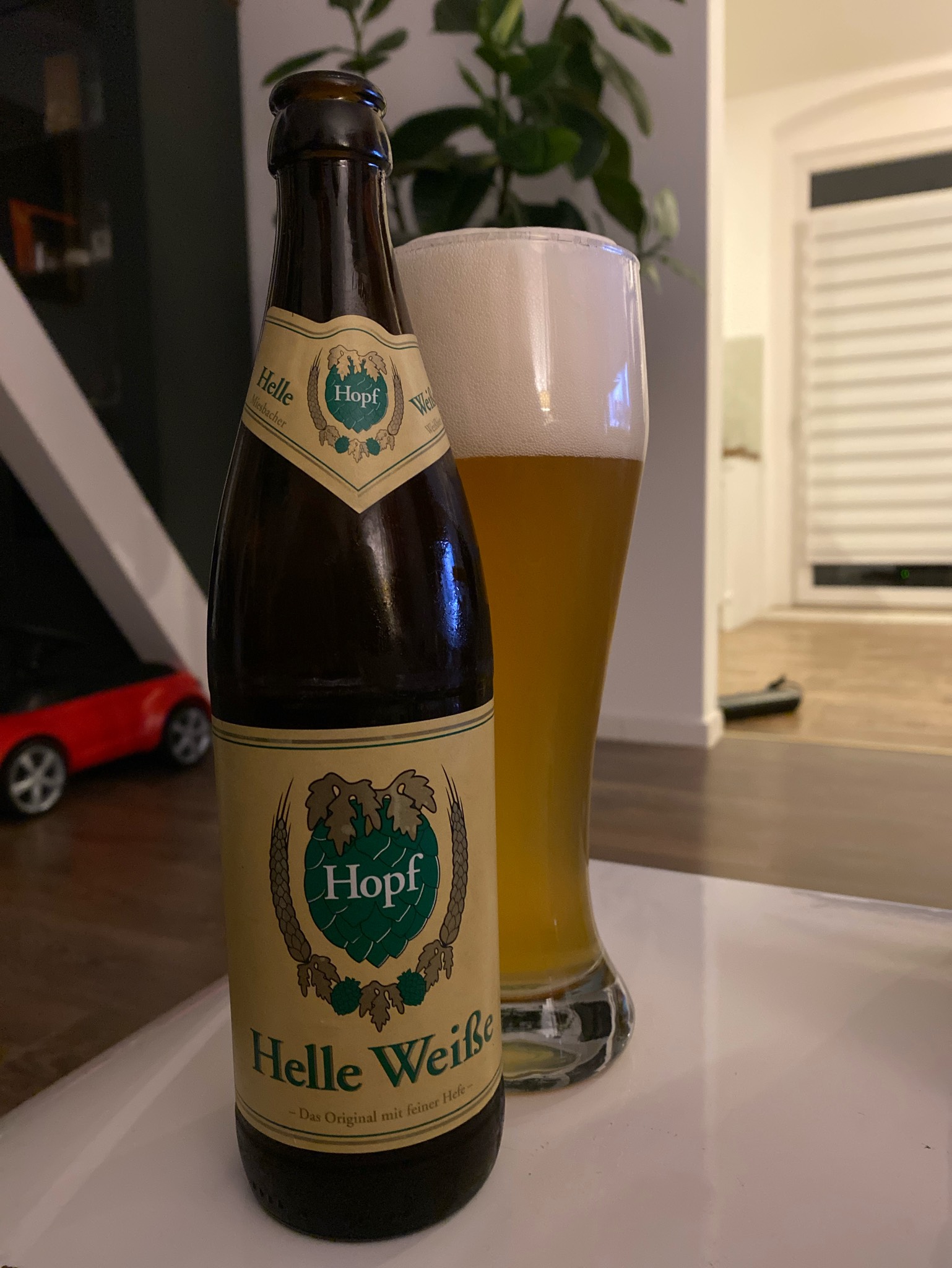Hopf Helle Weiße, Germany