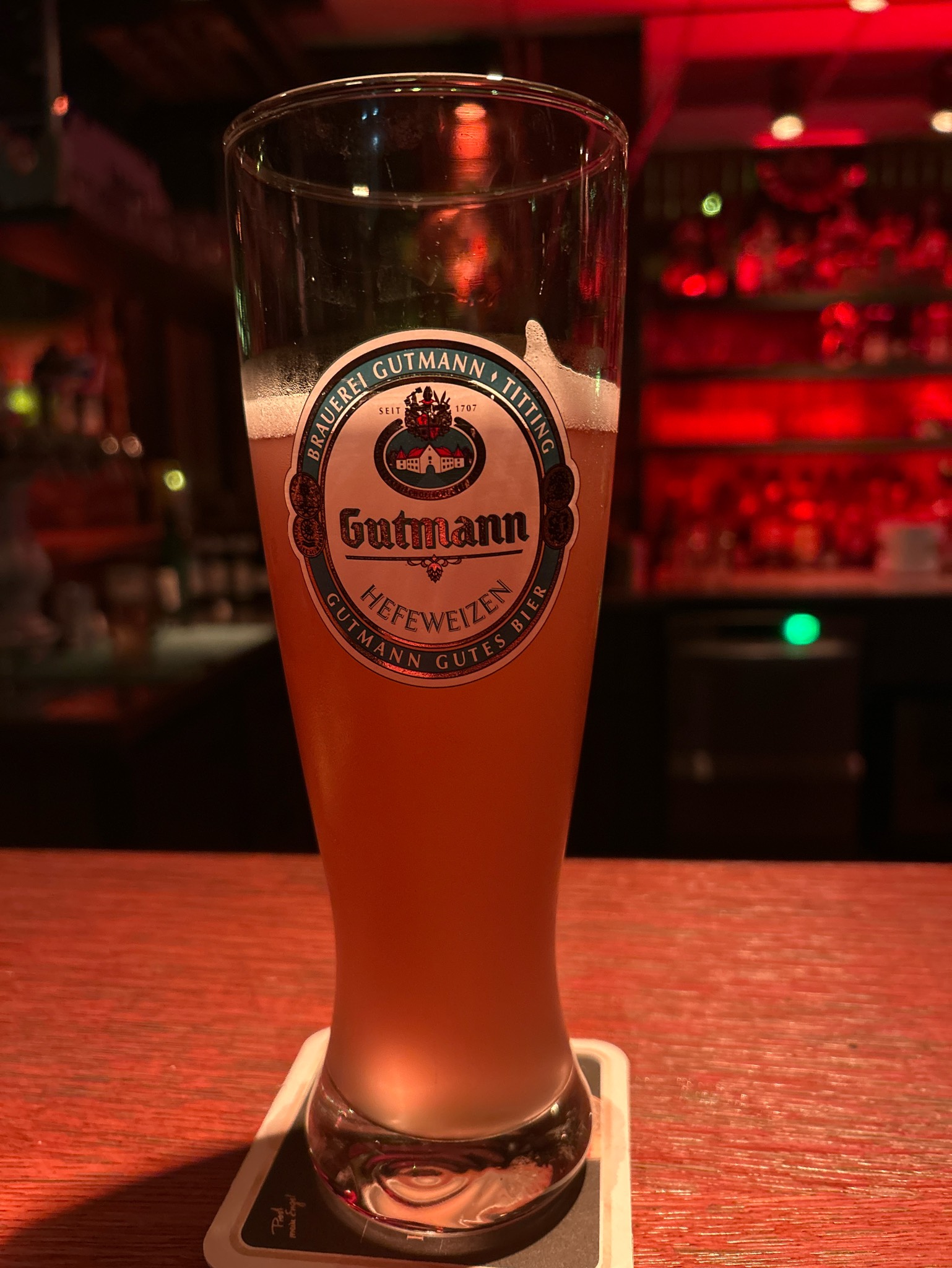 Helles Hefeweizen, Brauerei Gutmann